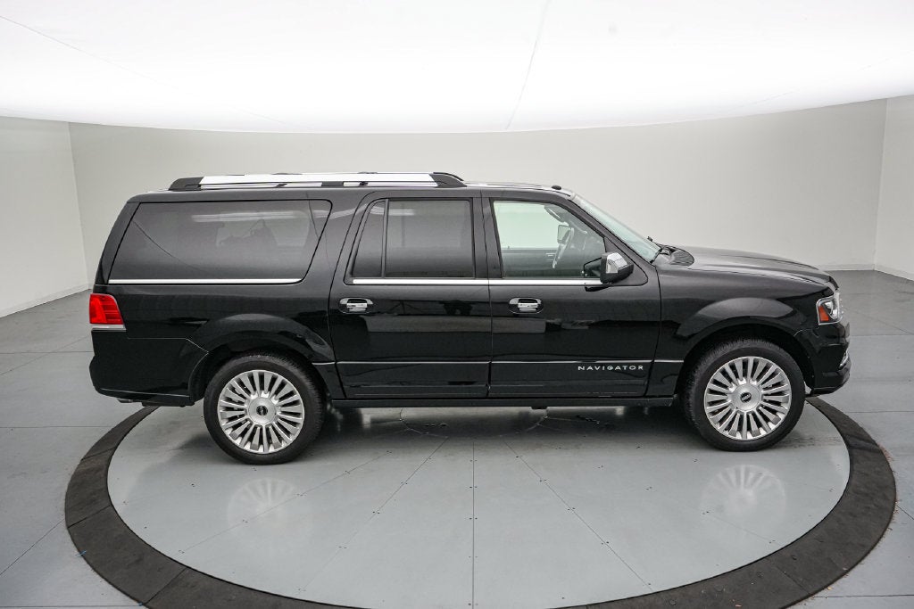 2017 Lincoln Navigator L Reserve