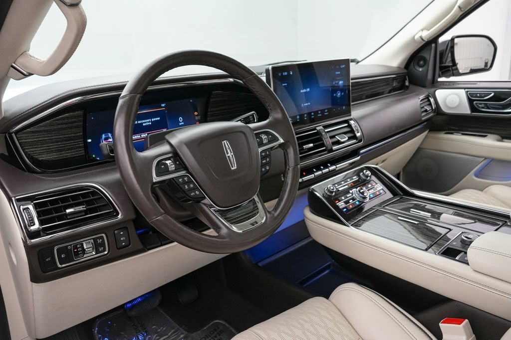 2024 Lincoln Navigator L Black Label Chalet
