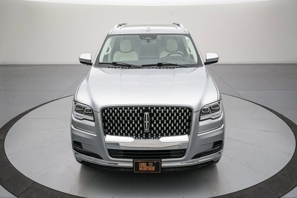 2022 Lincoln Navigator L Black Label