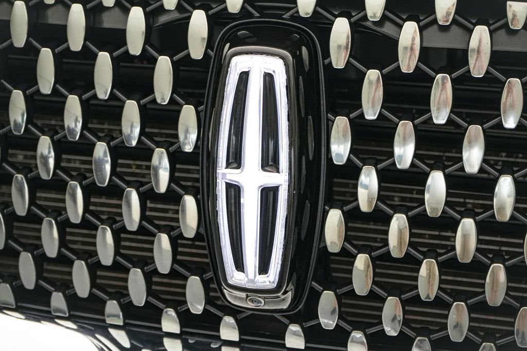 2022 Lincoln Navigator L Black Label