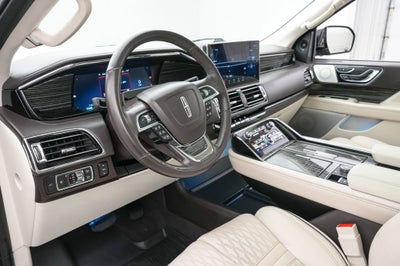 2022 Lincoln Navigator L Black Label
