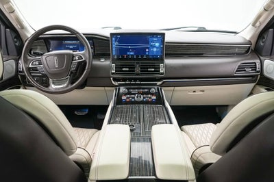 2022 Lincoln Navigator L Black Label
