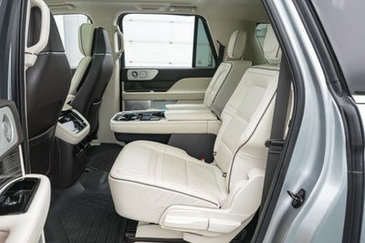 2022 Lincoln Navigator L Black Label