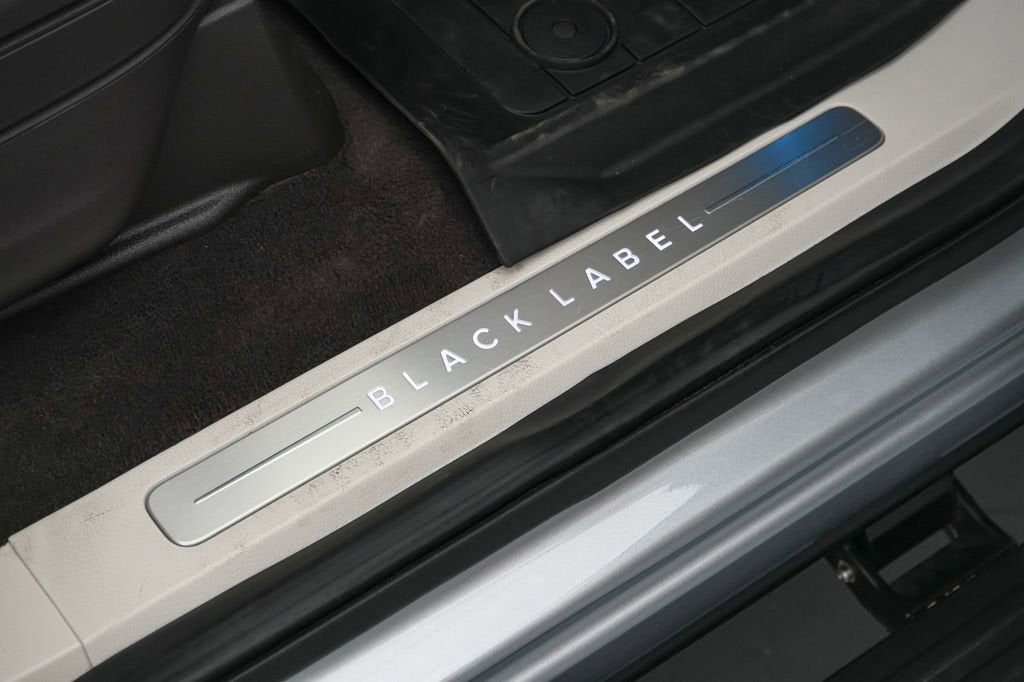 2022 Lincoln Navigator L Black Label