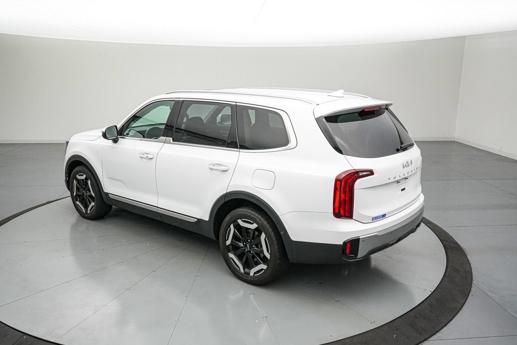 2023 Kia Telluride S