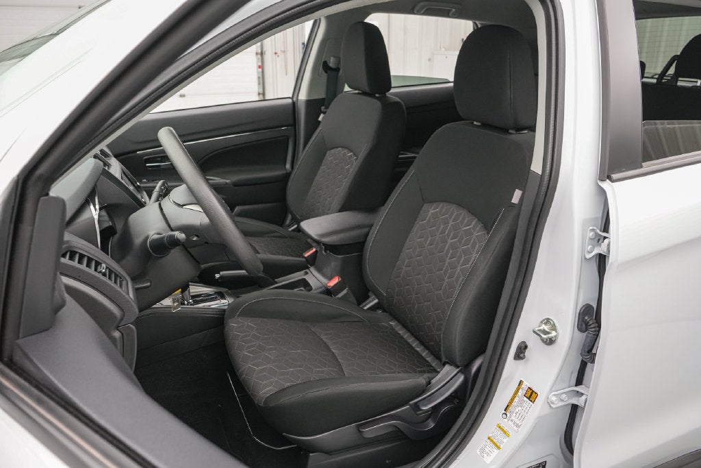 2025 Mitsubishi Outlander Sport 2.0 ES