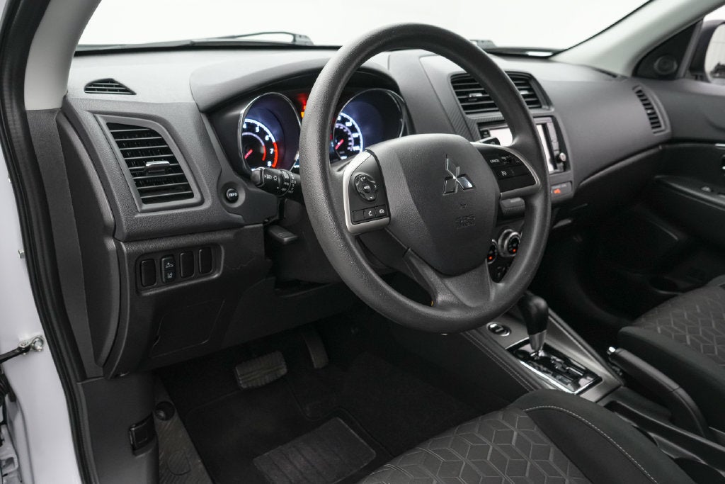 2025 Mitsubishi Outlander Sport 2.0 ES