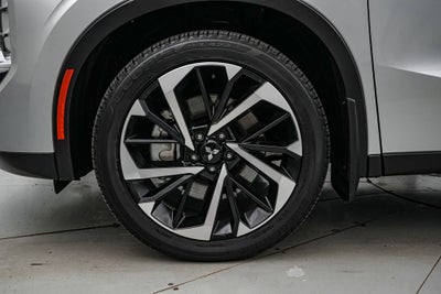 2024 Mitsubishi Outlander Plug-In Hybrid SE