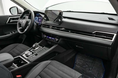 2024 Mitsubishi Outlander Plug-In Hybrid SE