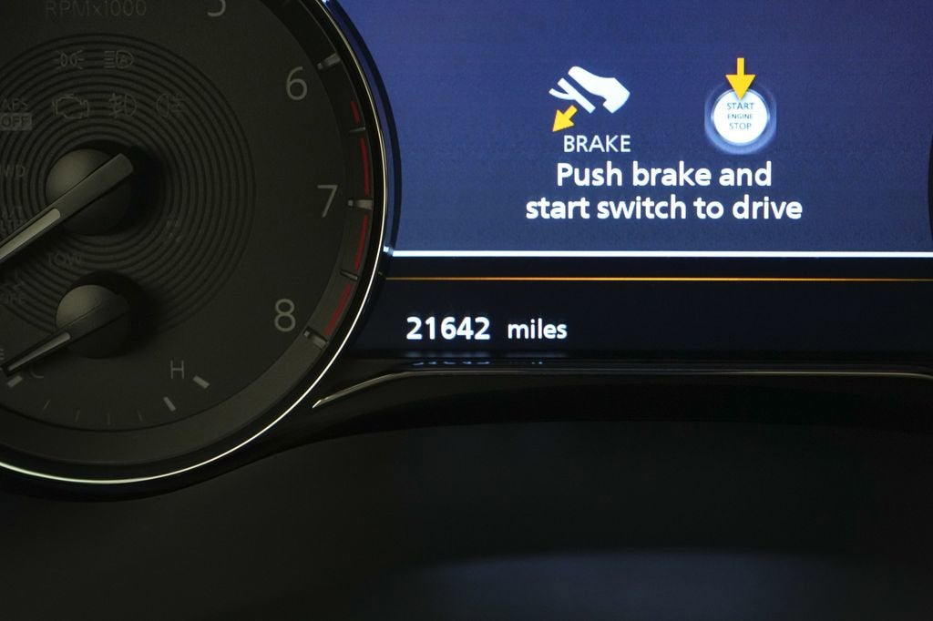 2024 INFINITI QX80 Sensory