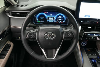 2024 Toyota Venza LE