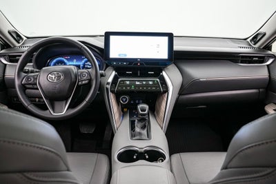 2024 Toyota Venza LE