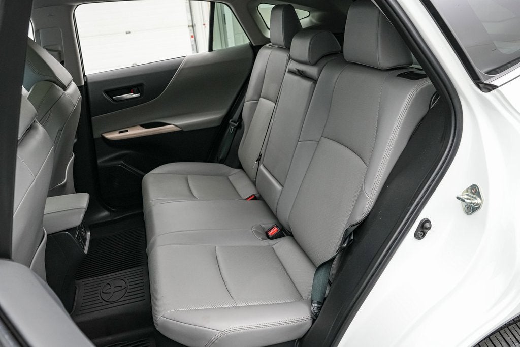 2024 Toyota Venza LE