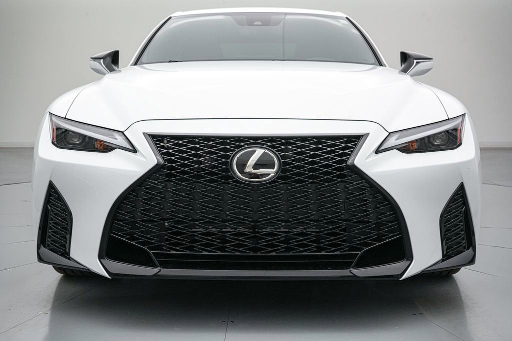 2025 Lexus IS 300