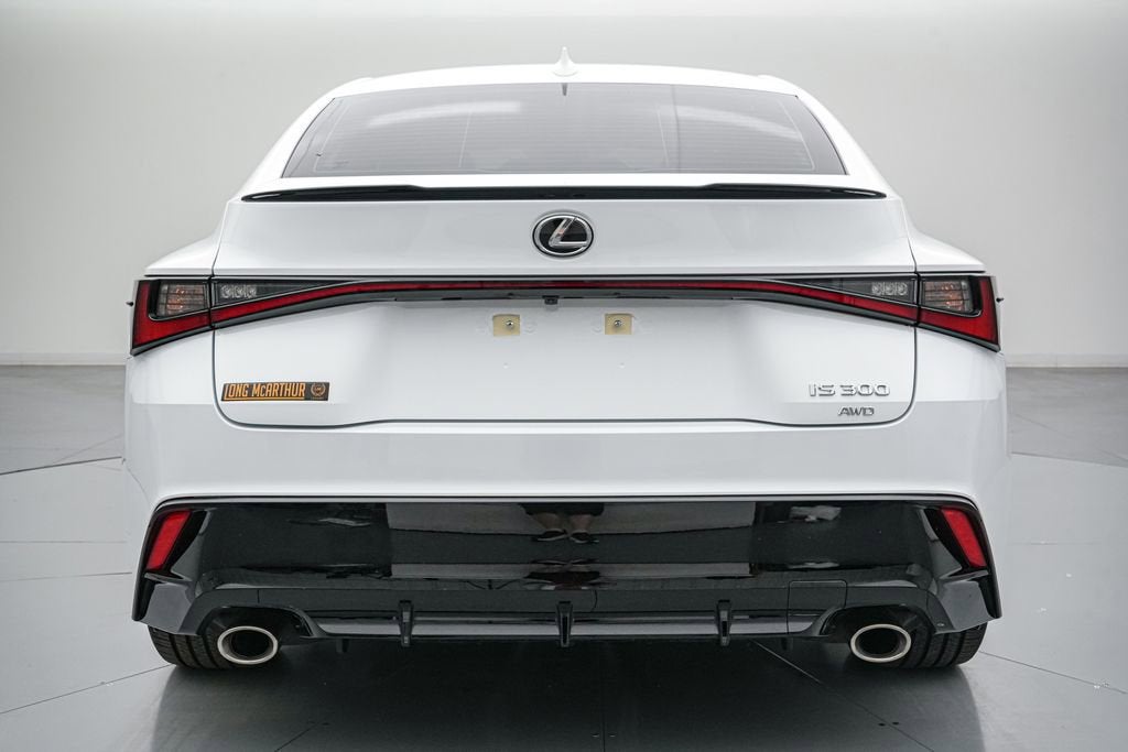 2025 Lexus IS 300