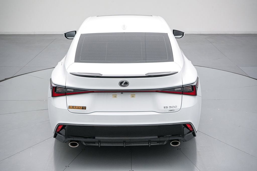 2025 Lexus IS 300