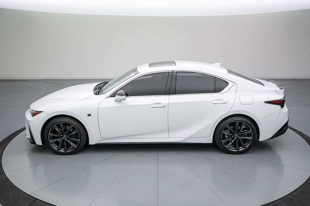 2025 Lexus IS 300