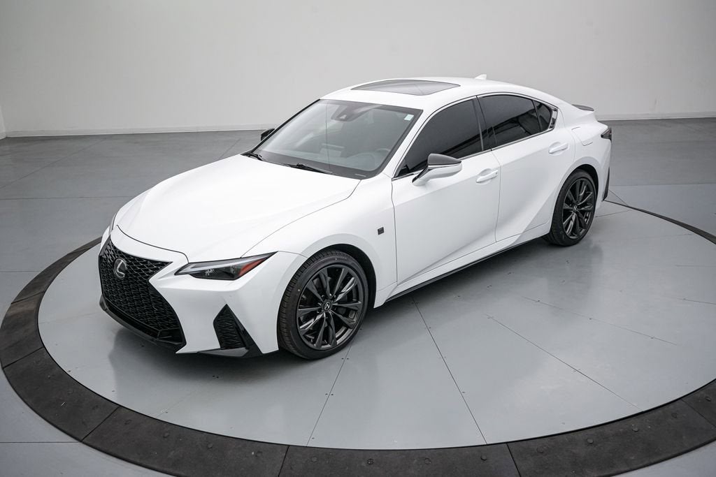 2025 Lexus IS 300