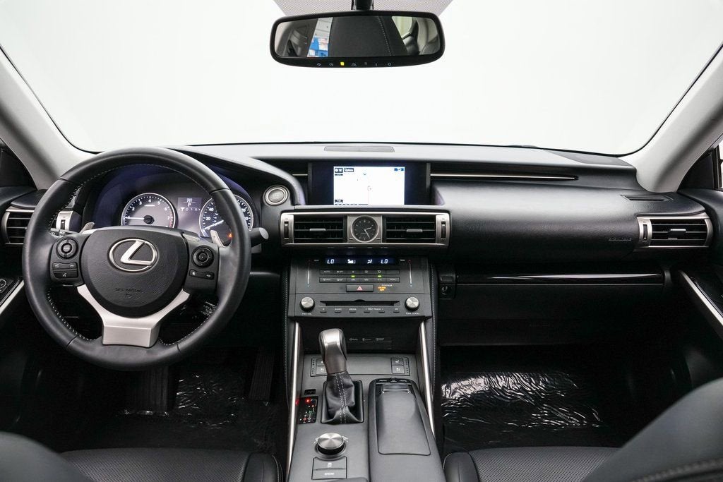 2015 Lexus IS 250 Crafted Line