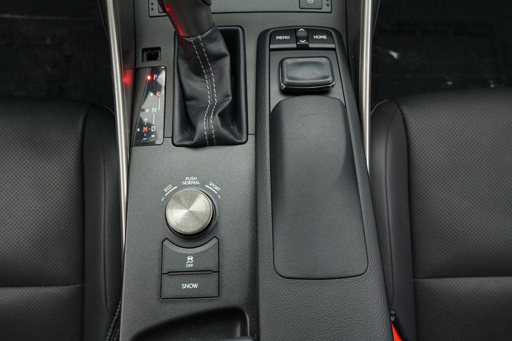 2015 Lexus IS 250 Crafted Line