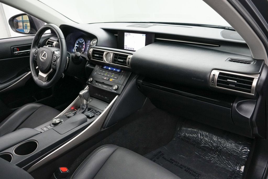 2015 Lexus IS 250 Crafted Line