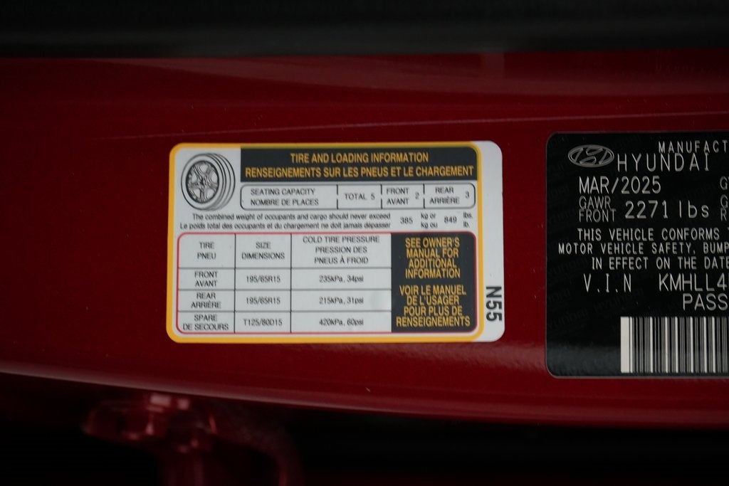 2025 Hyundai Elantra SE