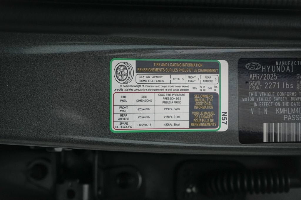2025 Hyundai Elantra SEL Sport