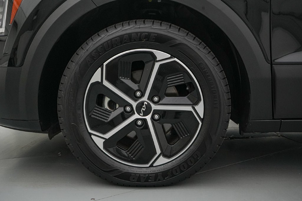 2025 Kia Niro LX