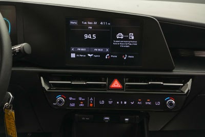2025 Kia Niro LX