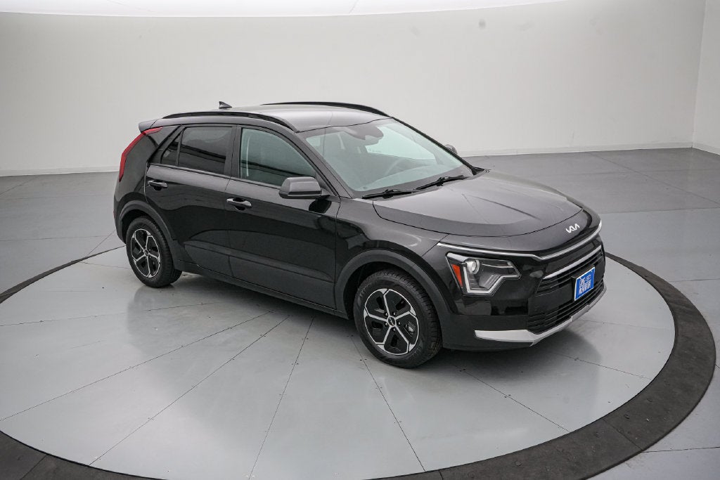 2025 Kia Niro LX