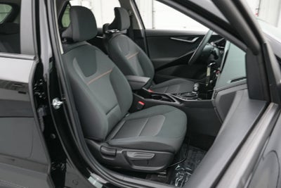 2025 Kia Niro LX