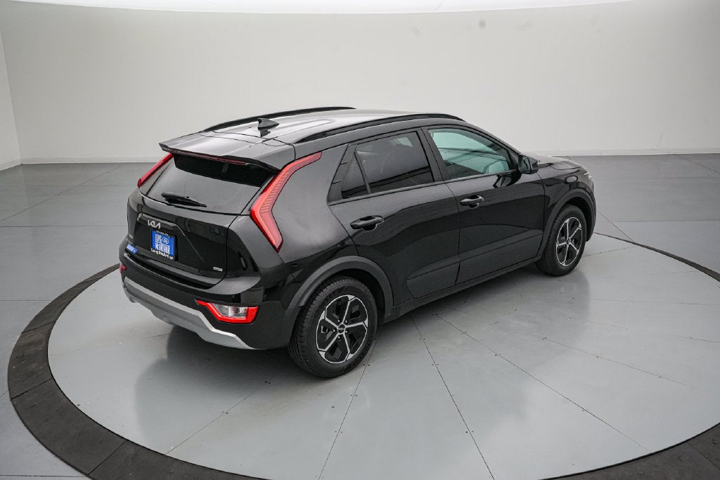 2025 Kia Niro LX