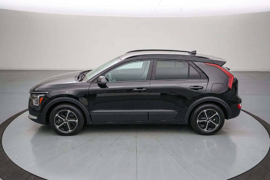 2025 Kia Niro LX