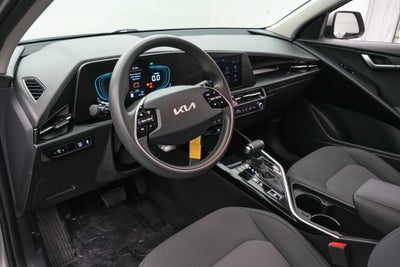 2025 Kia Niro LX