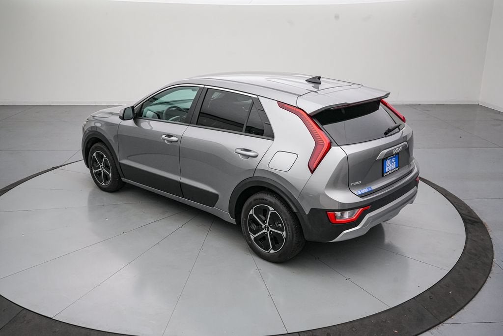2025 Kia Niro LX