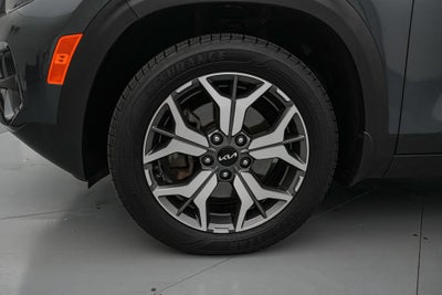 2023 Kia Seltos EX