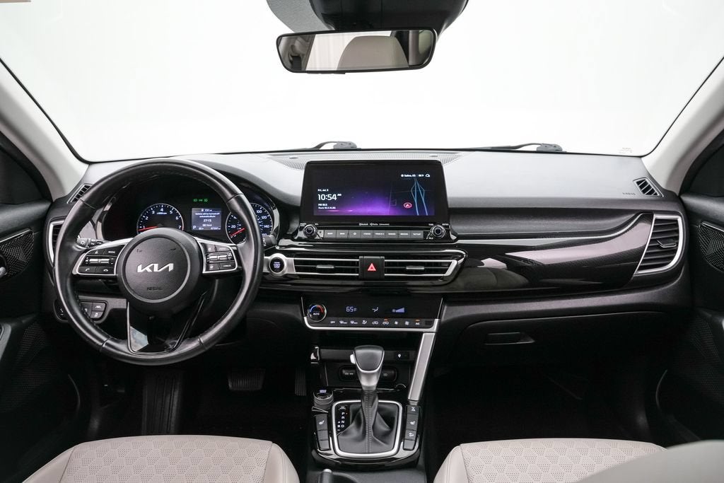 2023 Kia Seltos EX
