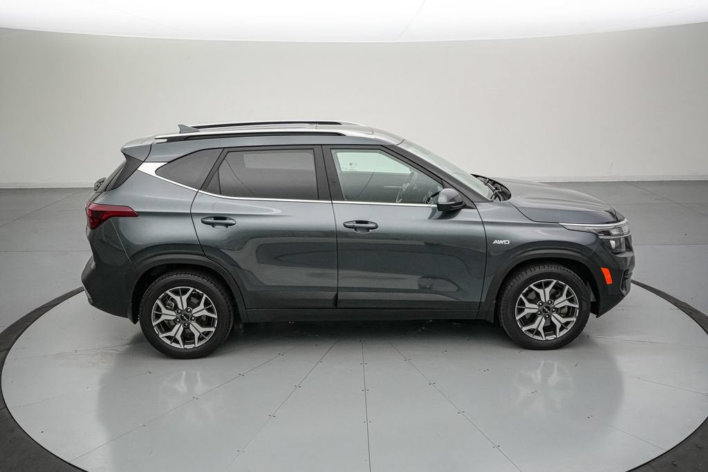 2023 Kia Seltos EX