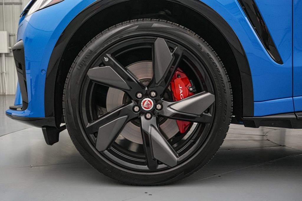 2023 Jaguar F-PACE SVR