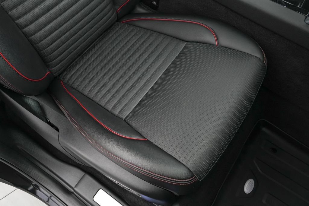 2023 Land Rover Discovery Sport SE R-Dynamic in Salina, KS | Wichita ...