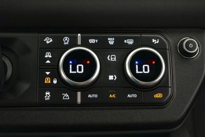 2023 Land Rover Defender X-Dynamic SE Trophy Edition 1/220