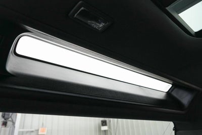 2023 Land Rover Defender X-Dynamic SE Trophy Edition 1/220