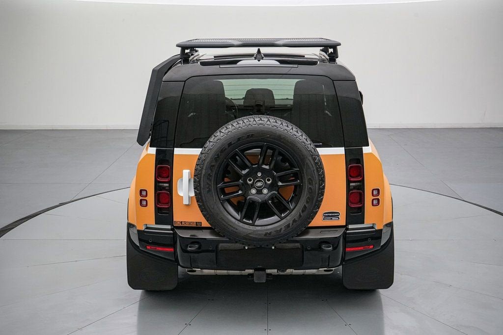 2023 Land Rover Defender X-Dynamic SE Trophy Edition 1/220