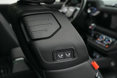 2023 Land Rover Defender X-Dynamic SE Trophy Edition 1/220