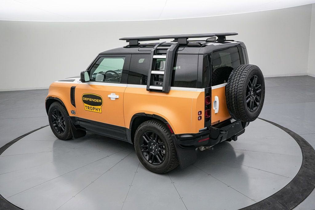 2023 Land Rover Defender X-Dynamic SE Trophy Edition 1/220