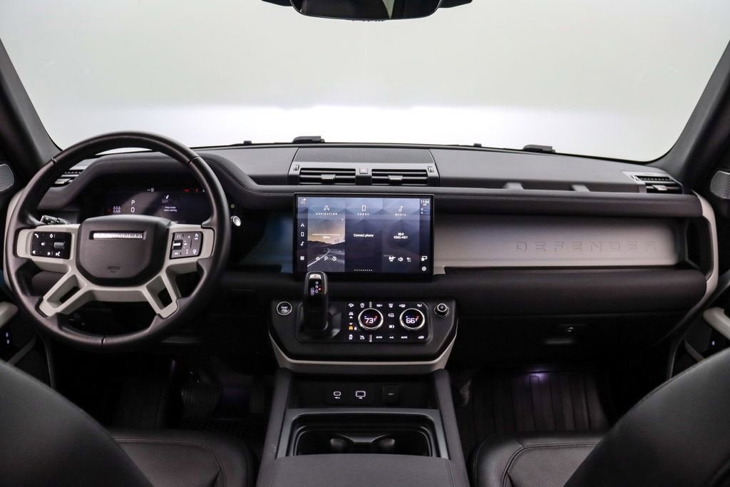 2023 Land Rover Defender 130 130 SE