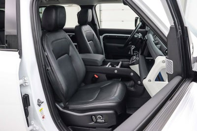 2023 Land Rover Defender 130 130 SE