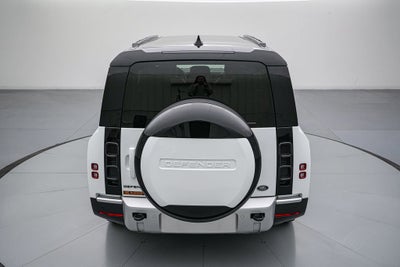 2023 Land Rover Defender 130 130 SE