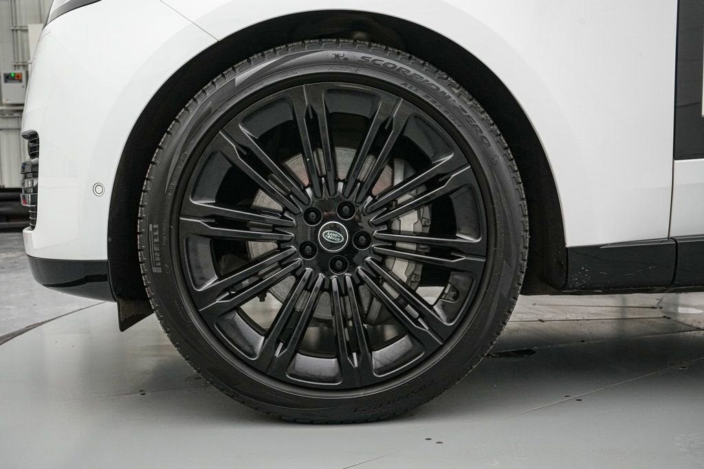 2023 Land Rover Range Rover SE