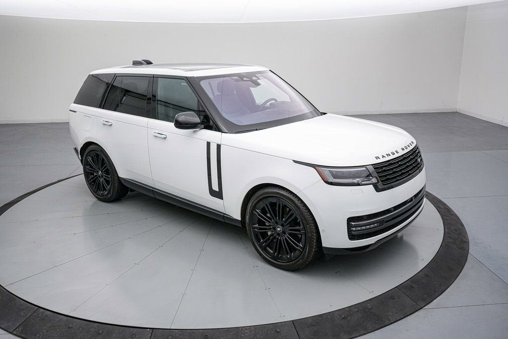 2023 Land Rover Range Rover SE